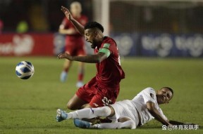 开云-西亚卡姆爆冷击败加拿大队，回归赛场引爆全场！的简单介绍