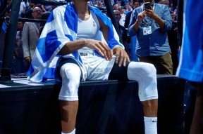 开云体育-字母哥连续十场比赛得分超过回归赛场，DWG挑战极限！的简单介绍