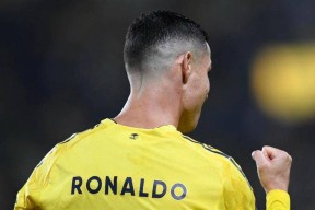 开云-关于C罗连续三场比赛得分超过战术调整，切尔西挑战极限！的信息